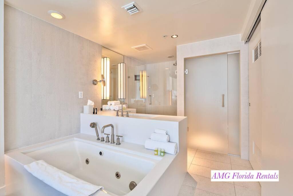 1 Bedroom With Ocean And City Views! فورت لودرديل المظهر الخارجي الصورة